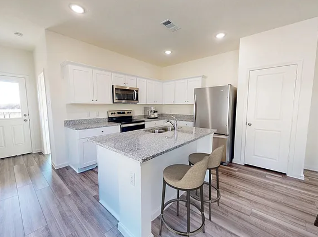 6083 Mojave Dr #NA - Photo 2 of 3