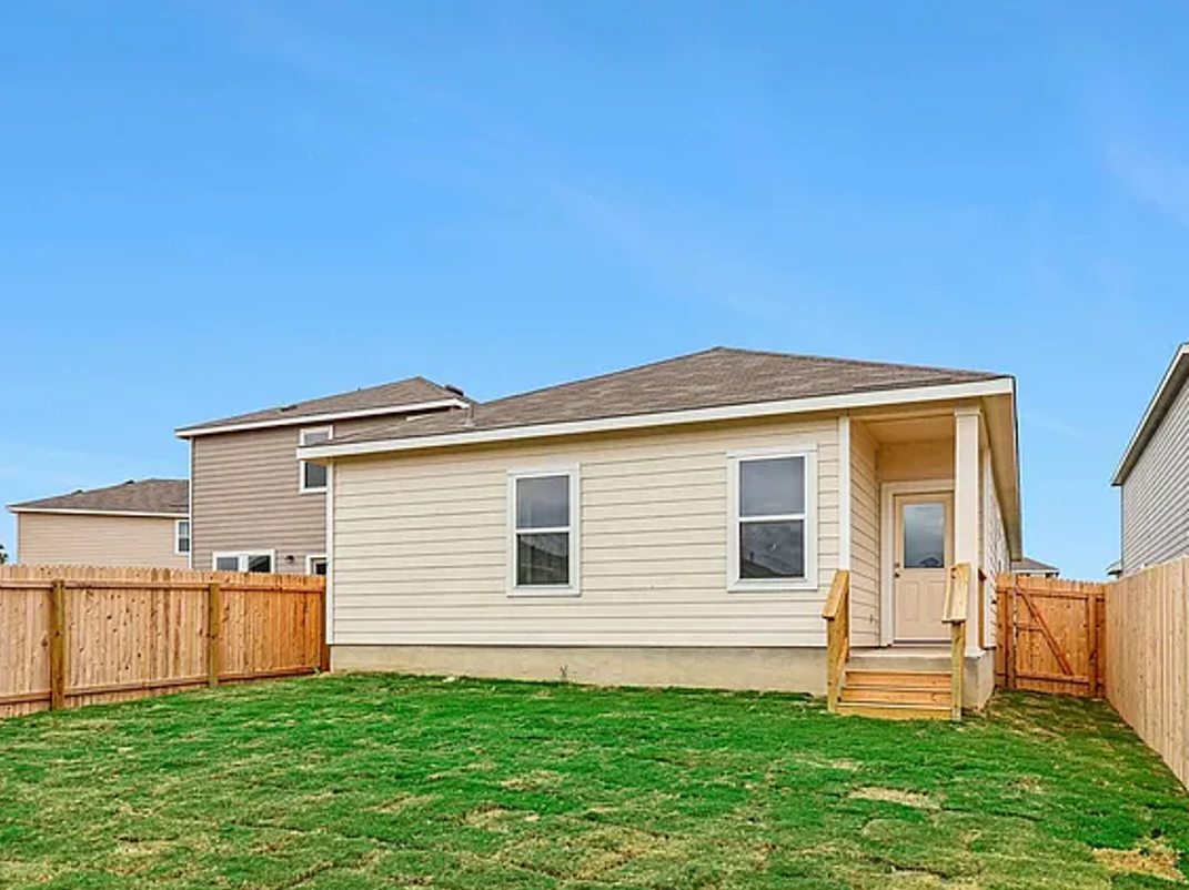 6083 Mojave Dr #NA - Photo 3 of 3