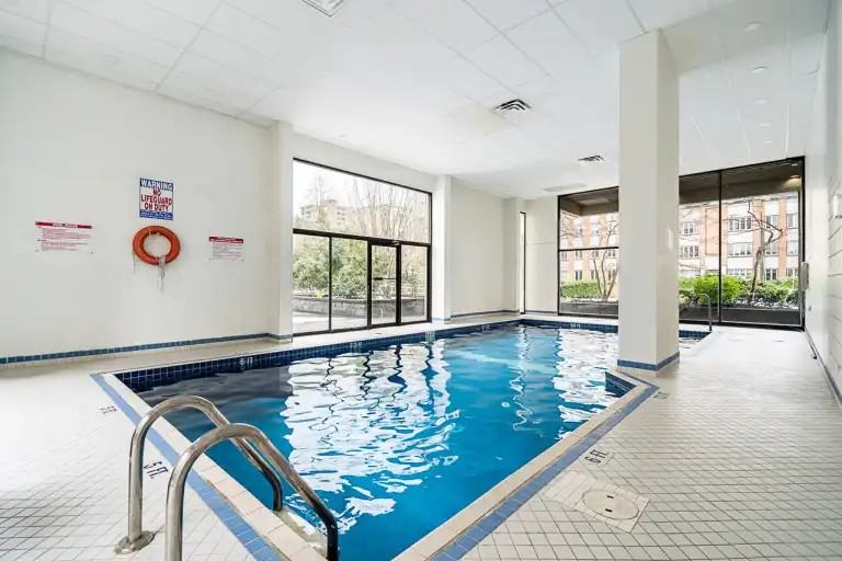 1230 Nelson St #704 - Photo 4 of 11