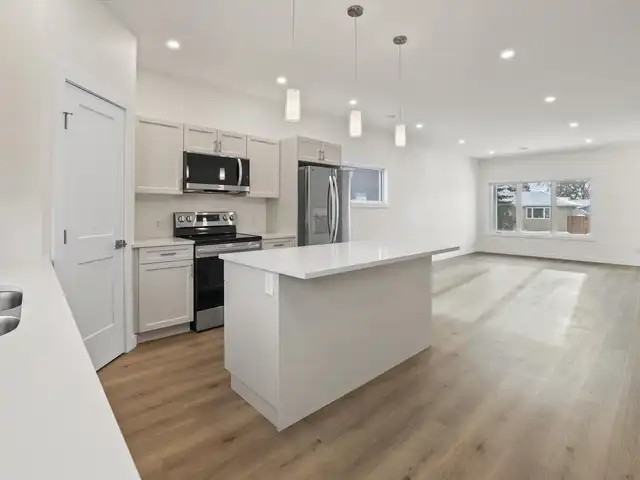 267 Devon Ave #1 - Photo 3 of 16