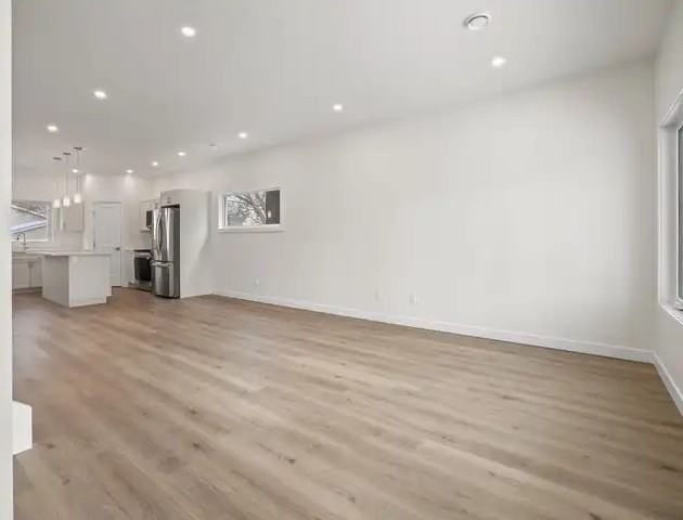 267 Devon Ave #1 - Photo 5 of 16