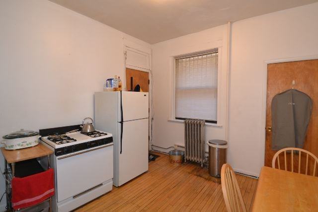 921 W Waveland Ave #DA9 - Photo 4 of 17