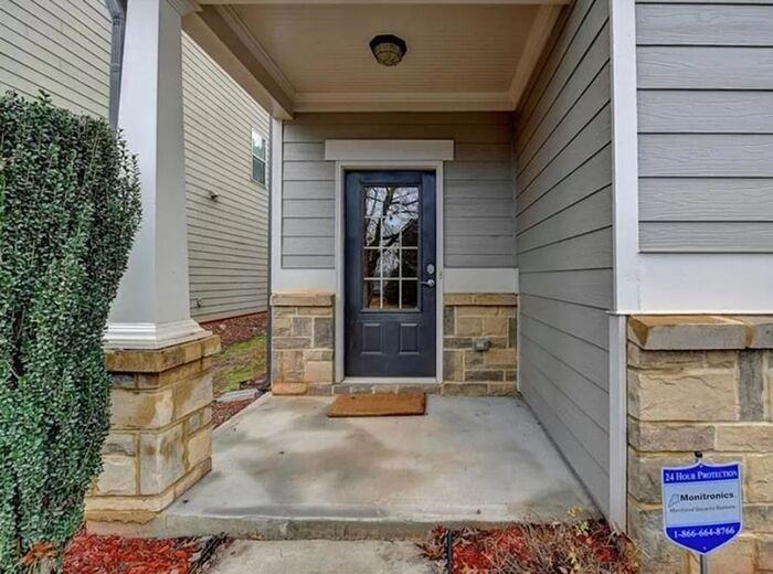 5076 Apple Grove Rd - Photo 2 of 41