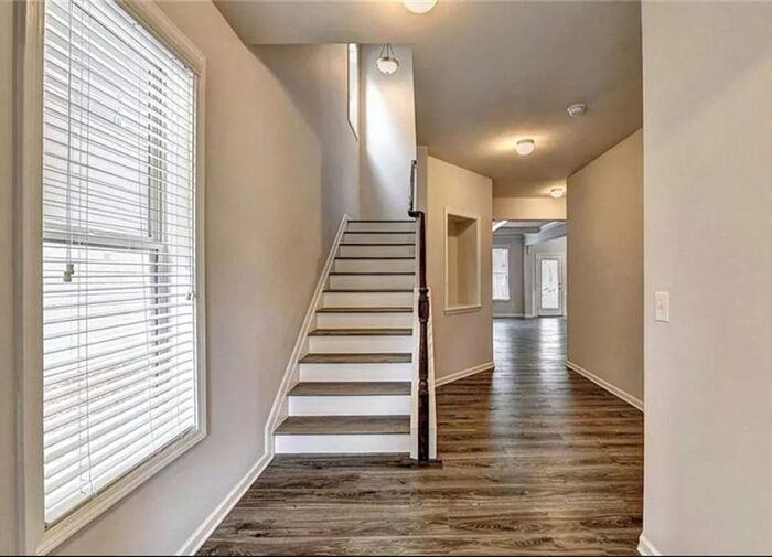 5076 Apple Grove Rd - Photo 4 of 41