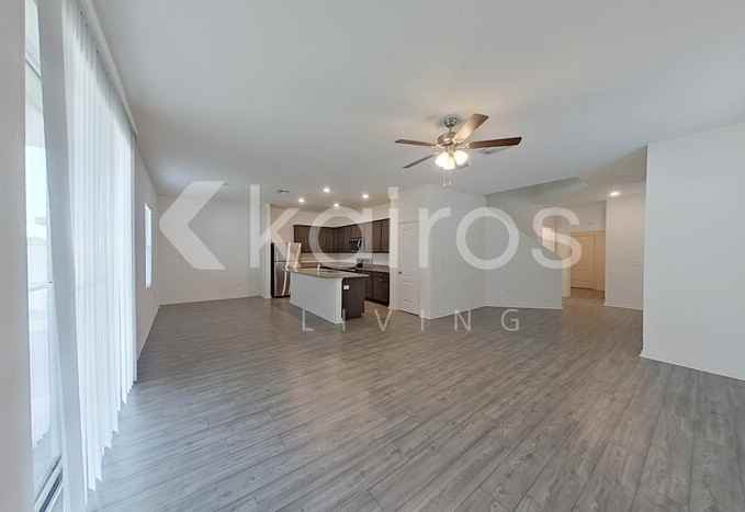 30059 Fedora Cir - Photo 6 of 32