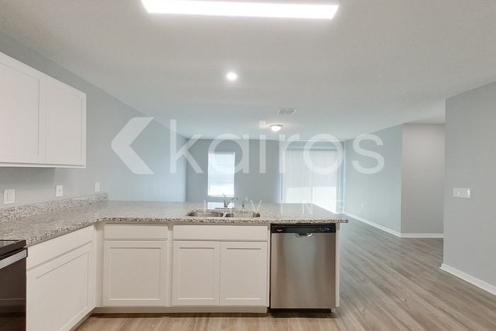 8185 99th Ct - Photo 7 of 23
