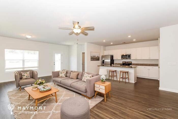 360 Augustine Dr - Photo 5 of 15