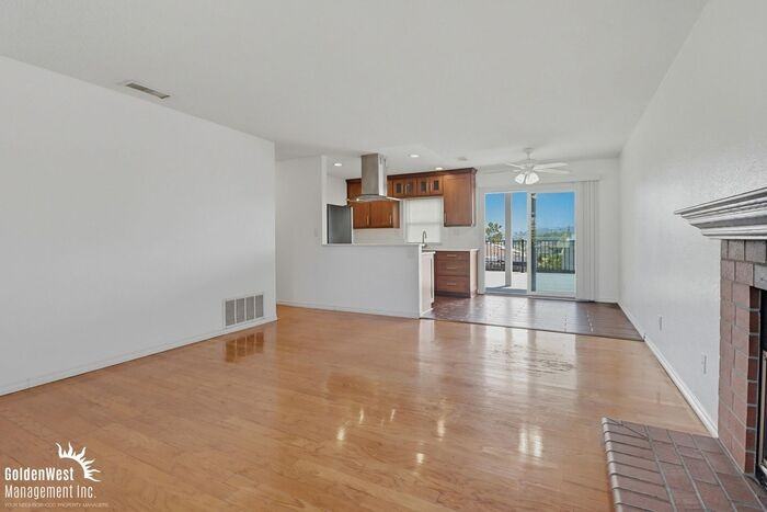 2671 Buena Vista Ave - Photo 5 of 24