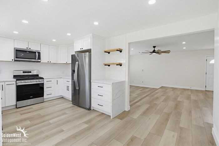 8434 Kreiner Way - Photo 7 of 24