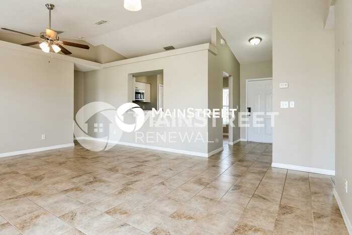 12017 Woodglen Cir - Photo 5 of 16