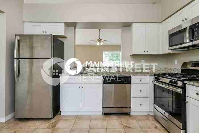 12017 Woodglen Cir - Photo 7 of 16