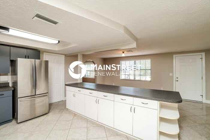 8729 Sabal Way - Photo 7 of 15
