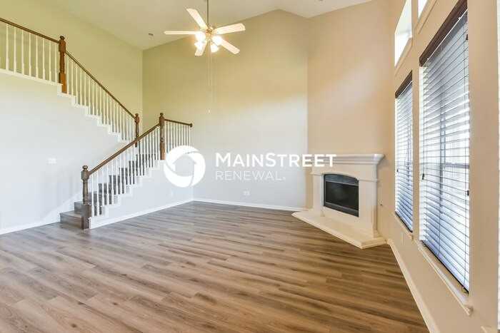 13673 Saddlewood Dr - Photo 7 of 16