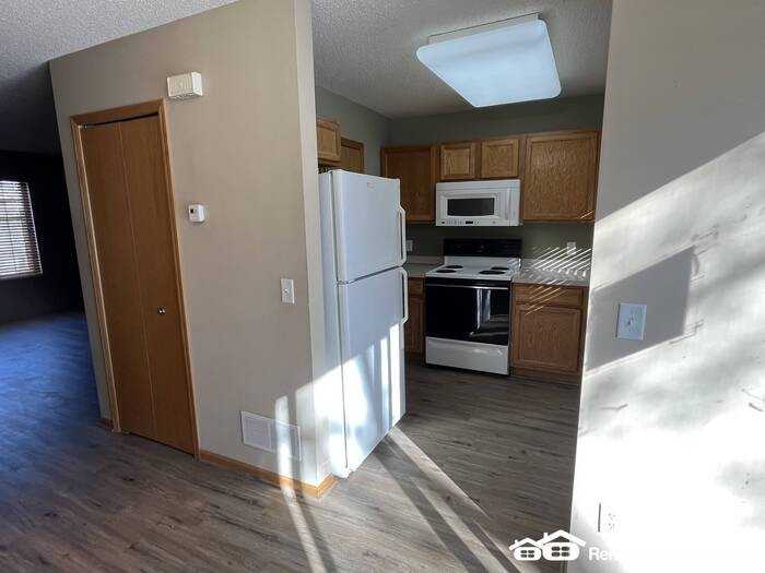 16477 Timber Crest Dr Se - Photo 4 of 15