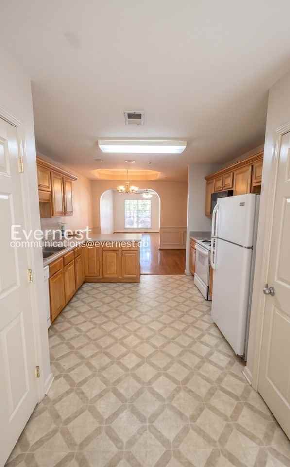 108 Sugar Hill Ln - Photo 3 of 21