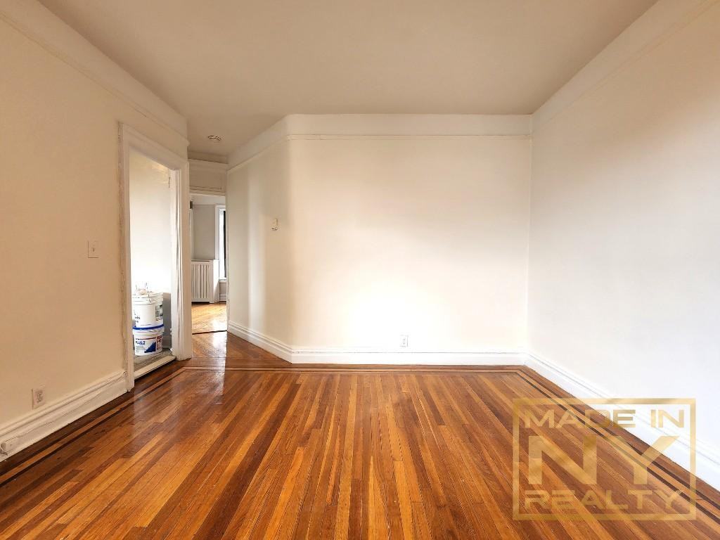 2907 31st Ave #5A - Photo 3 of 7