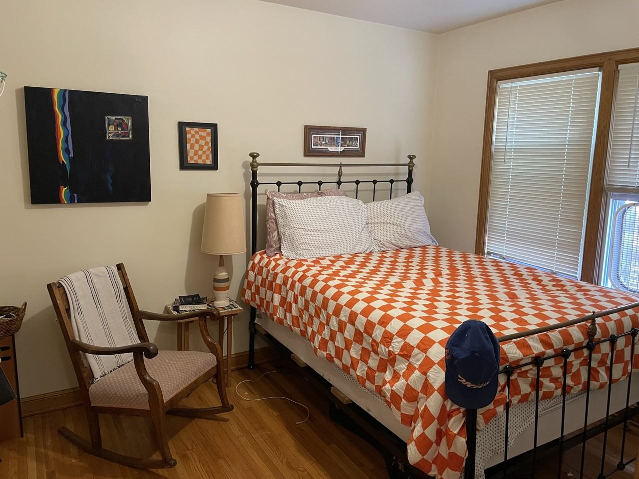 1120 Grand Apartments - Photo 5 of 15