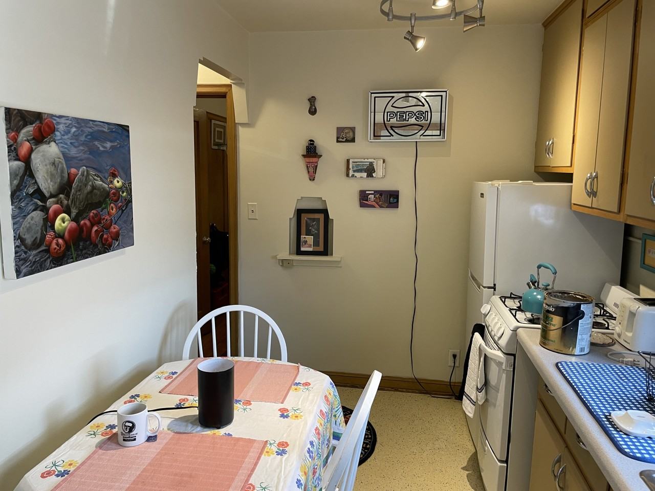 1120 Grand Apartments - Photo 6 of 15