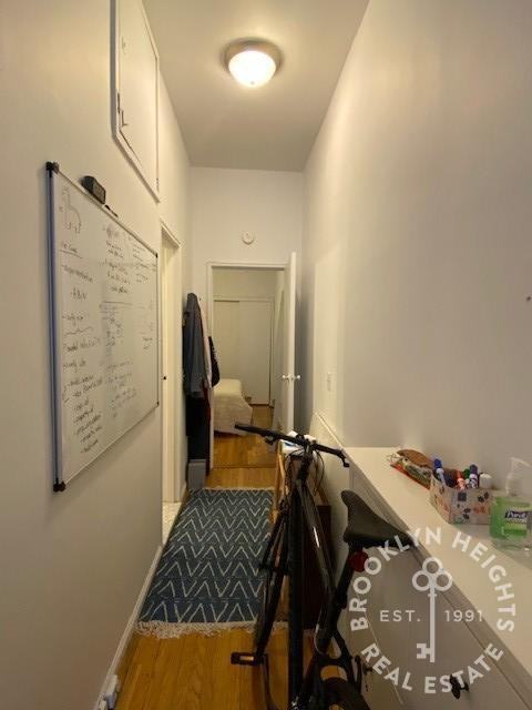 211 Clinton St #2A - Photo 4 of 7