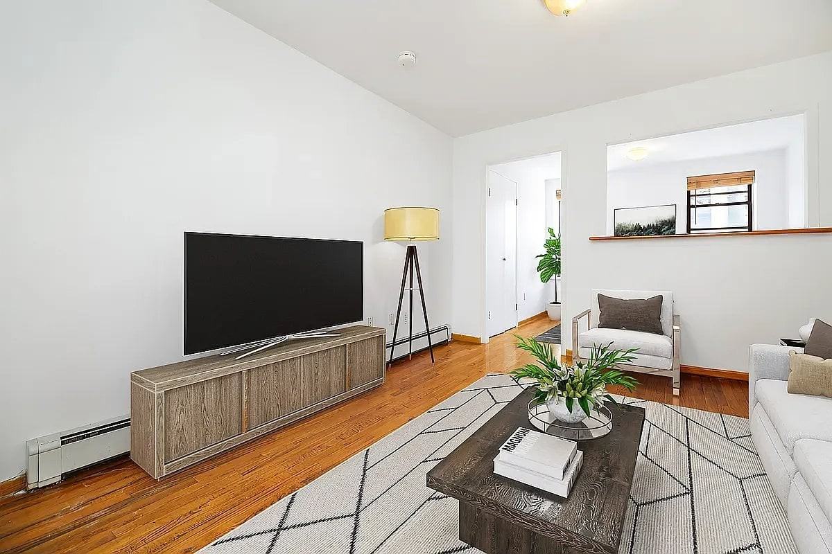 29 Orchard St #5D