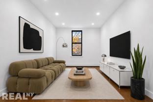 7th Ave #2R - Photo 1 of 1
