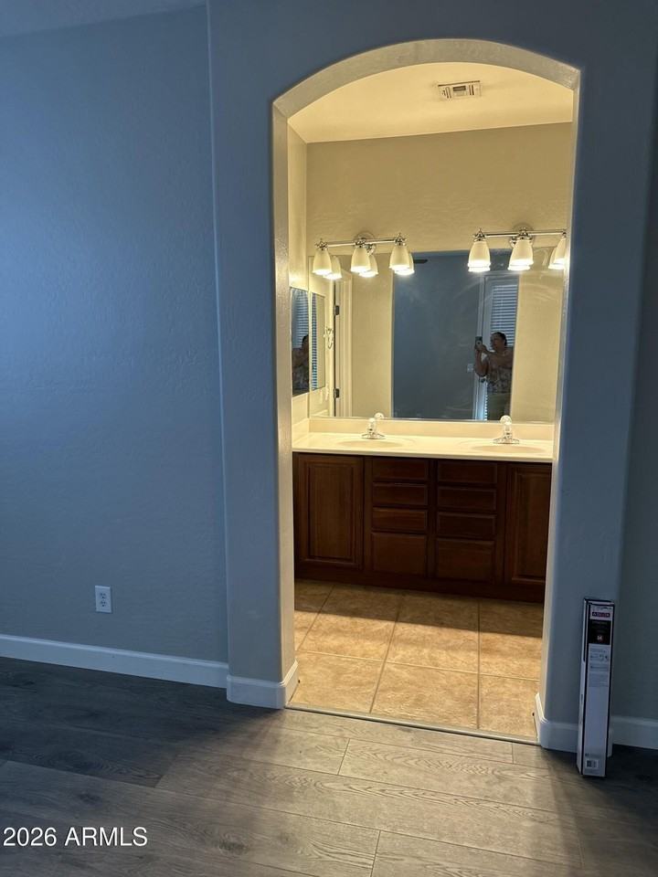 15128 W Windrose Dr - Photo 7 of 22