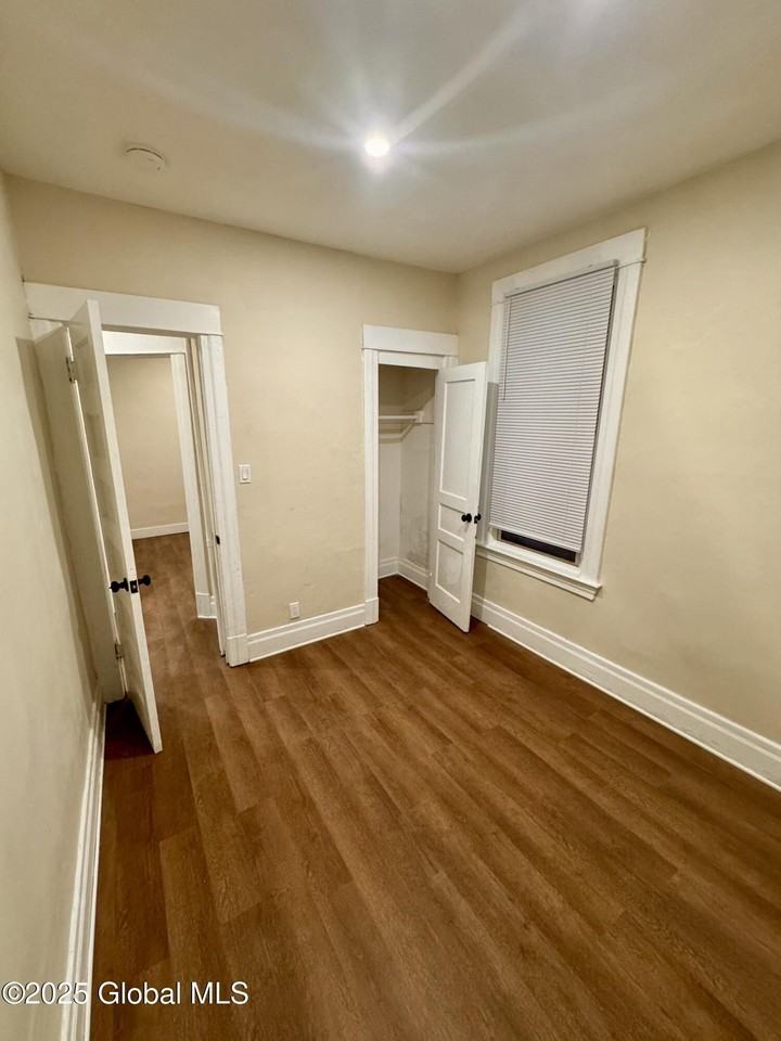 31 Bertha St #1 - Photo 5 of 7
