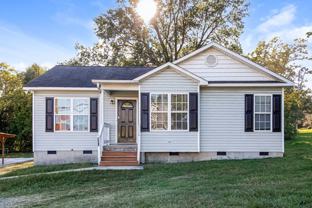 330 W Holt St - Photo 1 of 1