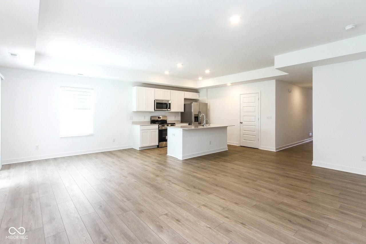 Beyers St - Photo 3 of 16