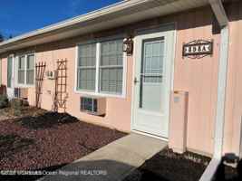 featured image of 393 Chesterfield Ct #A