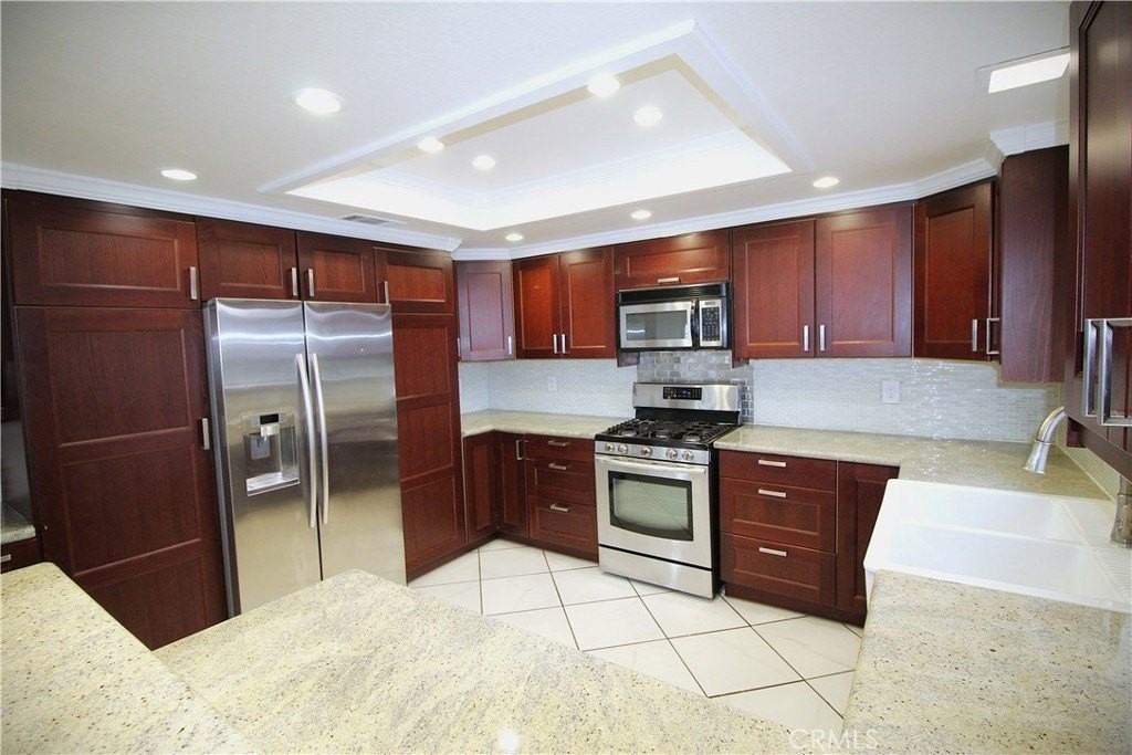 14255 Judy Ann Dr - Photo 3 of 18