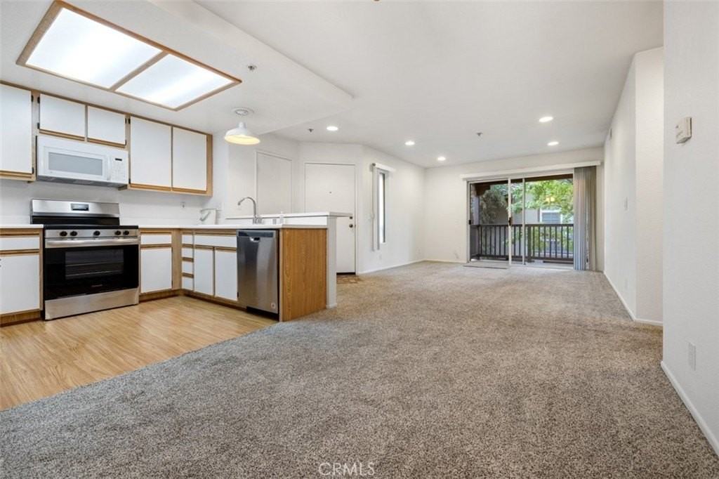 2800 Keller Dr #152 - Photo 4 of 44