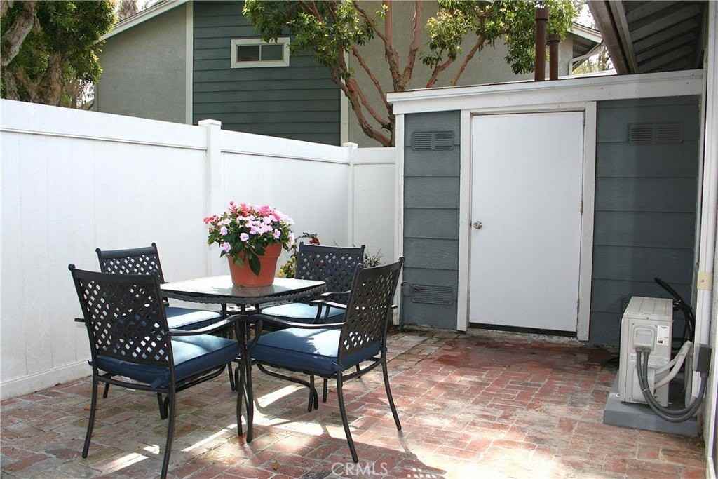 23768 N Shore Ln #90 - Photo 6 of 26