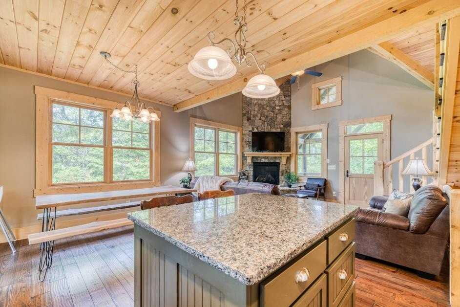 111 Watkins Farm Rd - Photo 6 of 45