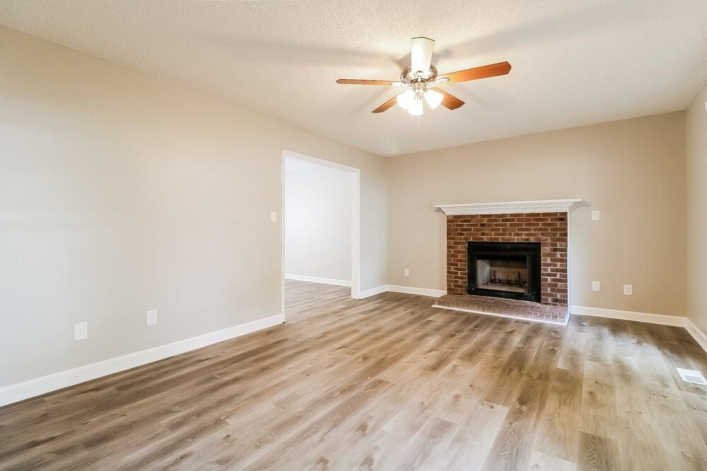 4308 Birmingham Way - Photo 6 of 18