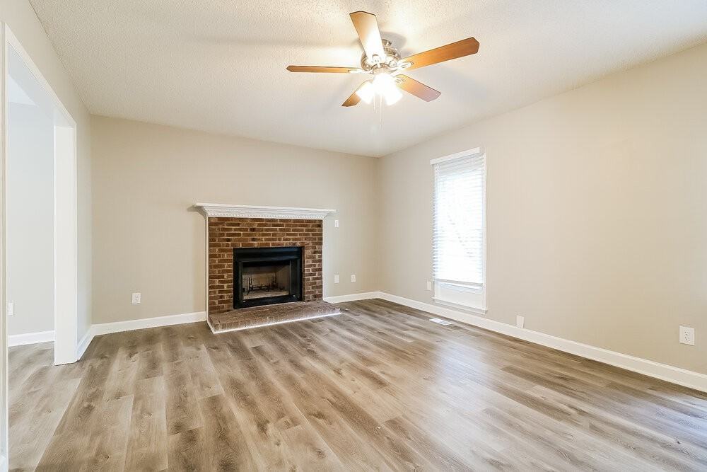4308 Birmingham Way - Photo 7 of 18
