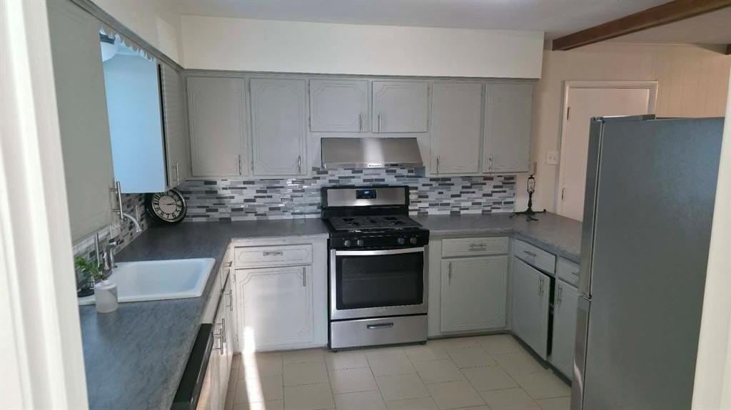 5722 Old Ox Rd - Photo 3 of 10