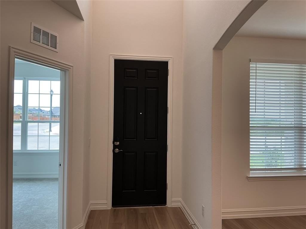 736 Auburn Ave - Photo 3 of 40