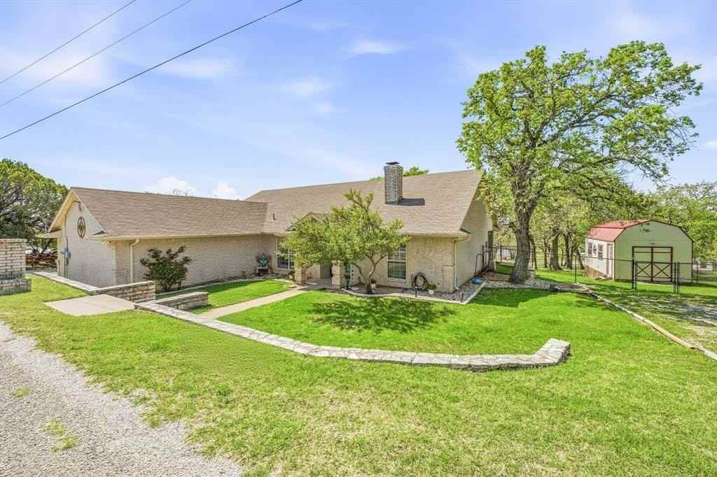 2700 Solar Ct - Photo 2 of 28