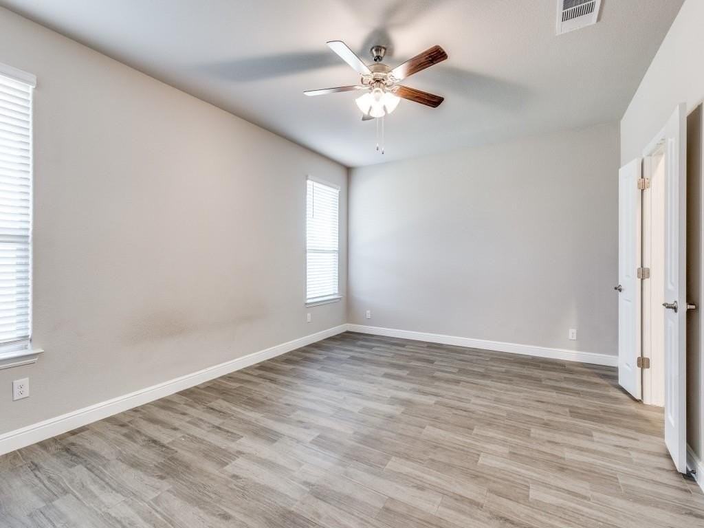 1240 Bosque Ln - Photo 4 of 12