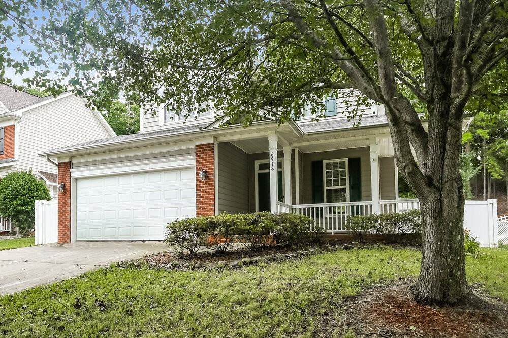 6918 Lowen Rd - Photo 5 of 17