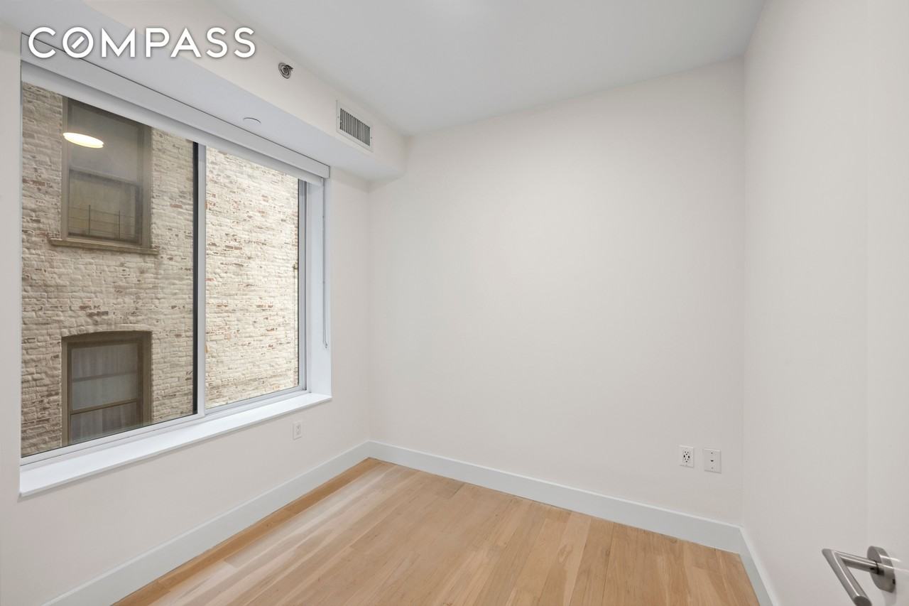 195 Clarkson Ave #5C - Photo 6 of 17