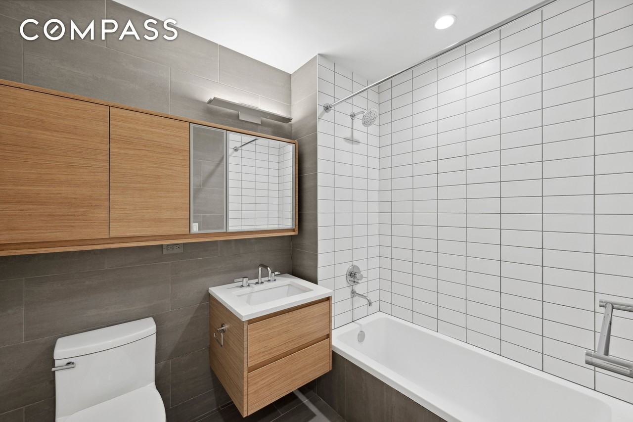195 Clarkson Ave #5C - Photo 7 of 17