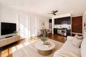featured image of 36 Linden St #8