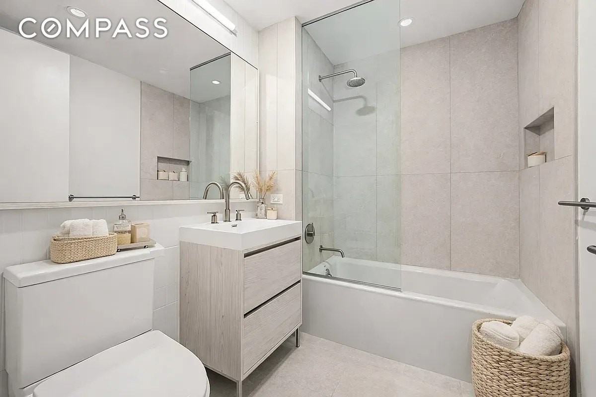 130 2nd St #5F - Photo 5 of 17