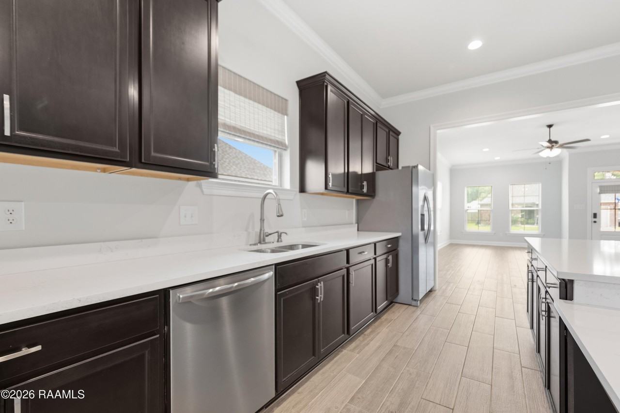 224 Wild Cherry Ln - Photo 6 of 26