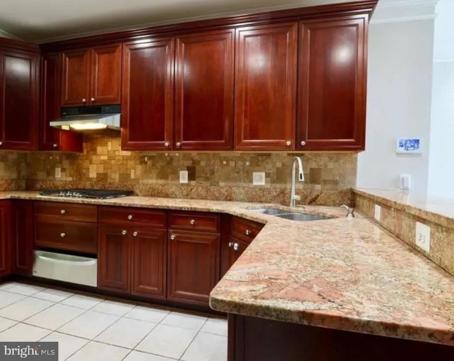 1310 Forestwood Dr - Photo 6 of 18