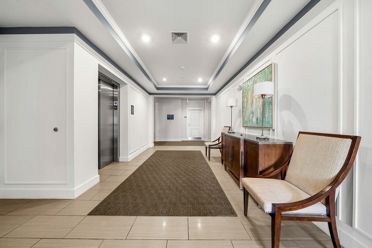 130 University Ave #1312 - Photo 4 of 24