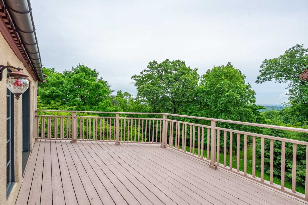 50 Rock Spring Rd #1 - Photo 4 of 35
