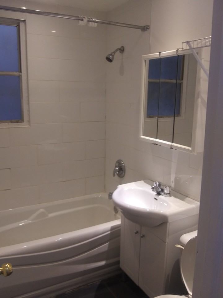 5841 Rue Sherbrooke Ouest #101 - Photo 3 of 5
